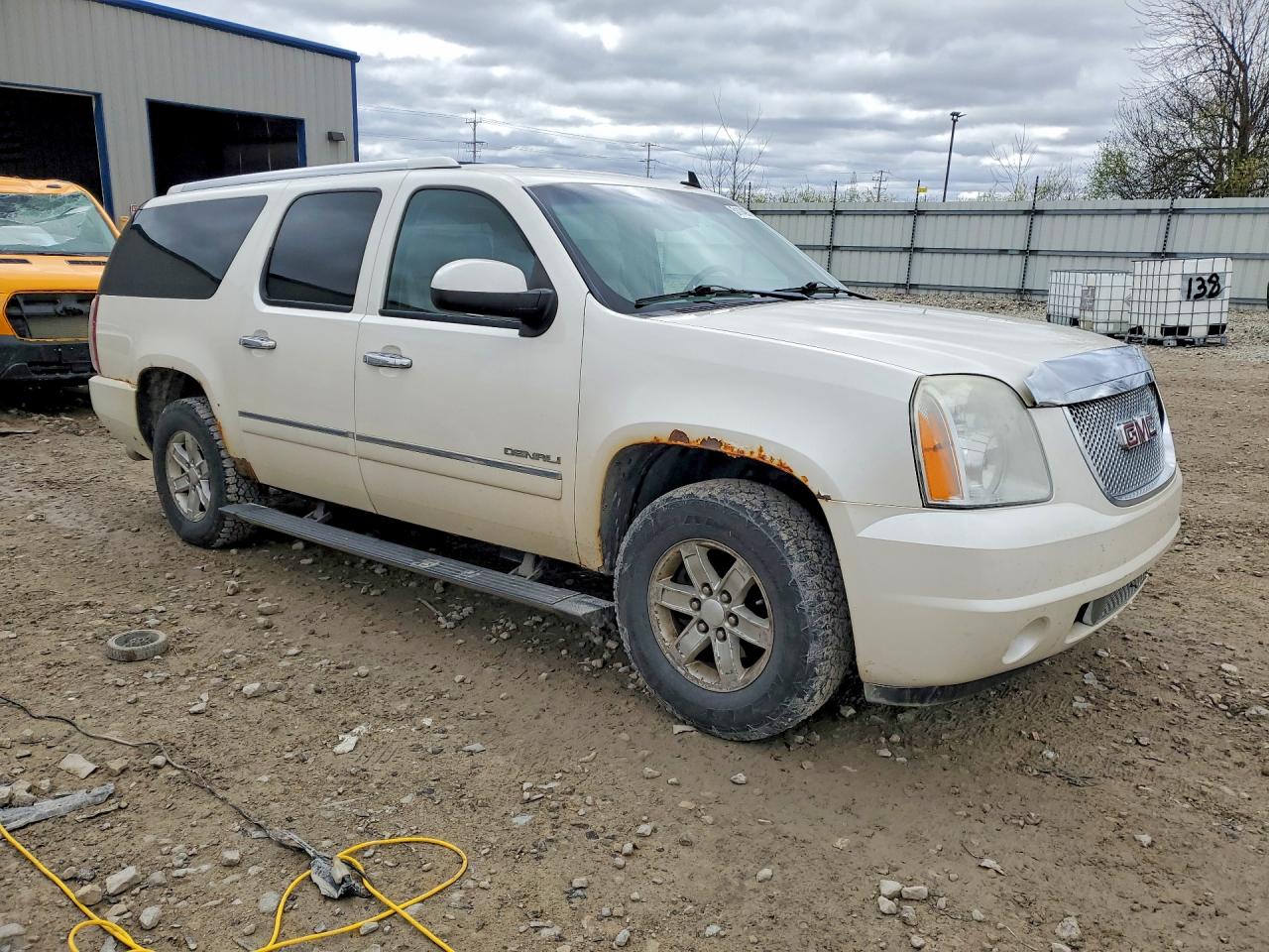 GMC Yukon Denali