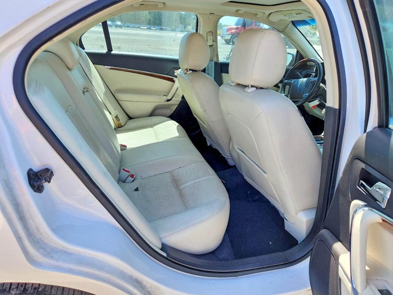 Lincoln MKZ Hybrid