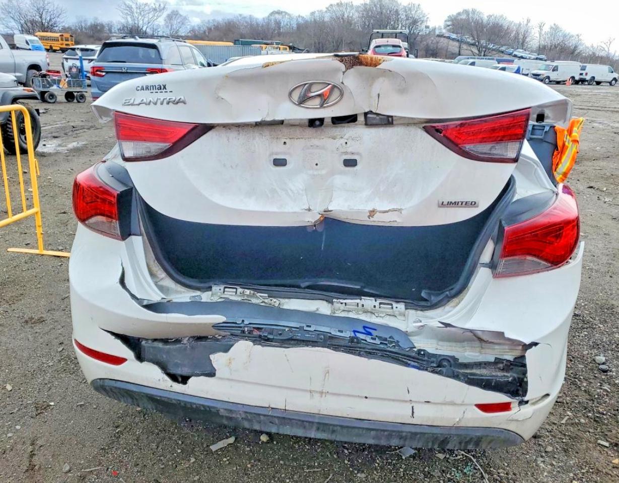 Hyundai ELANTRA Limited