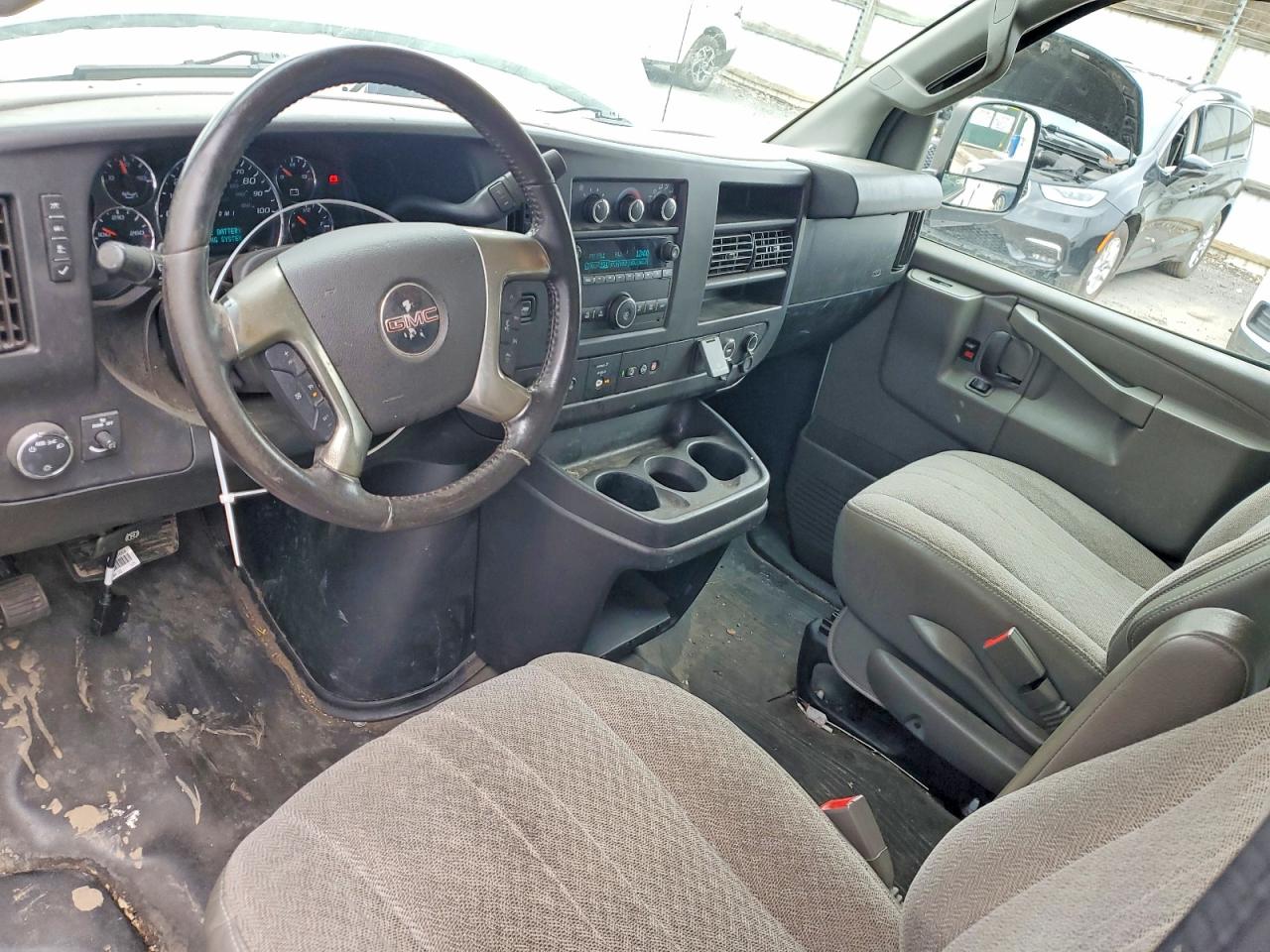 GMC Savana