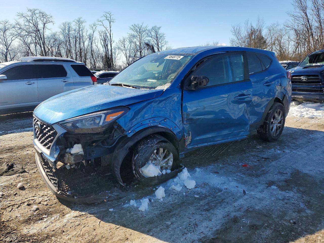 Salvage Hyundai TUCSON Image