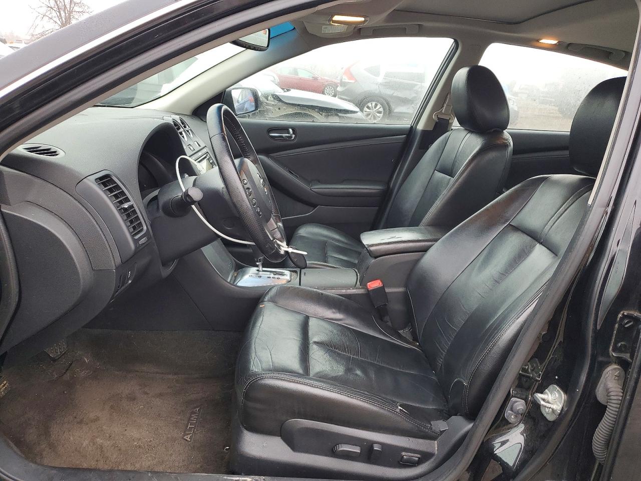 Nissan Altima Base