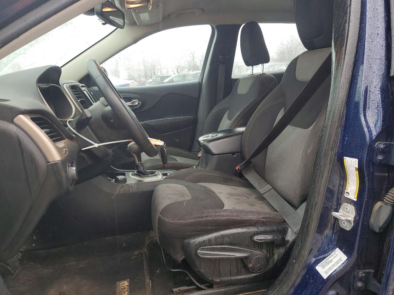 Jeep Cherokee Sport