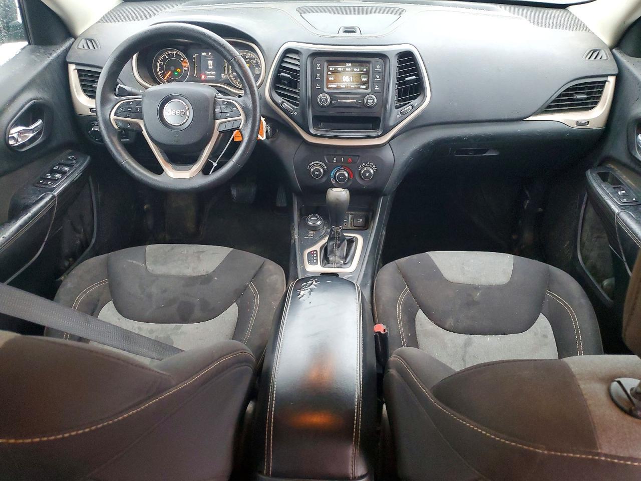 Jeep Cherokee Sport