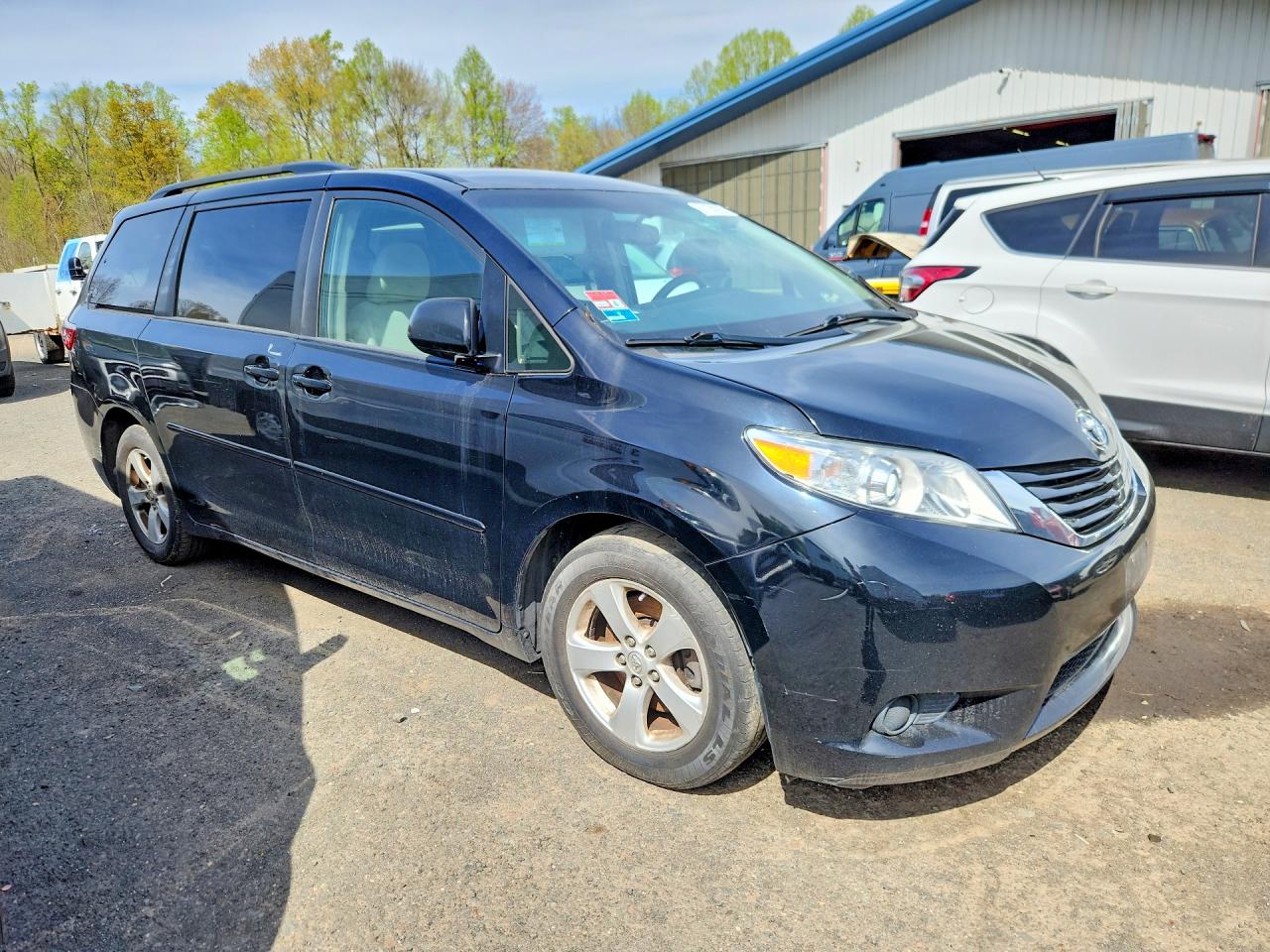 Toyota Sienna Le