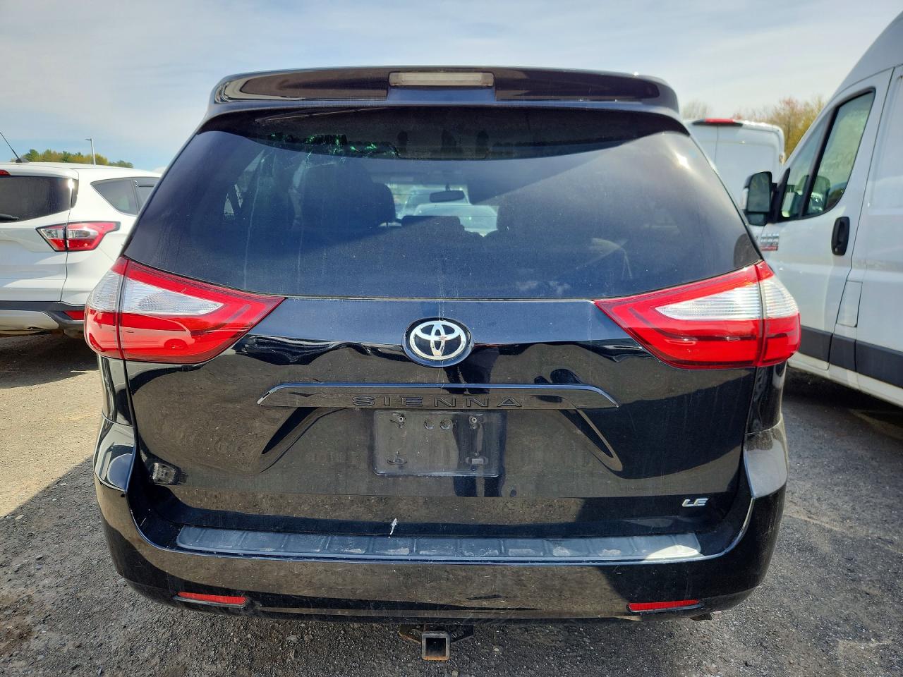Toyota Sienna Le