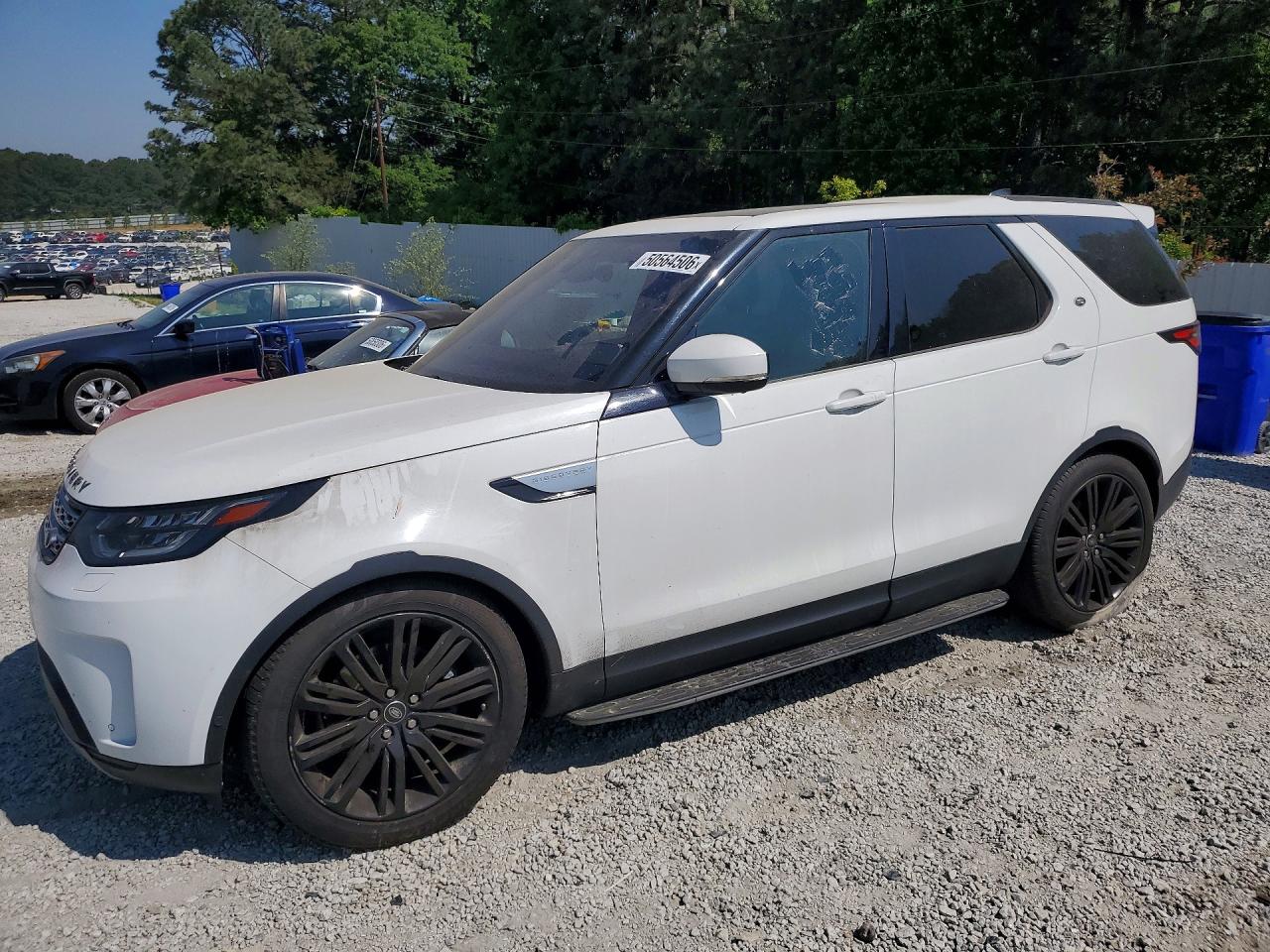 Salvage Land Rover Discovery Image