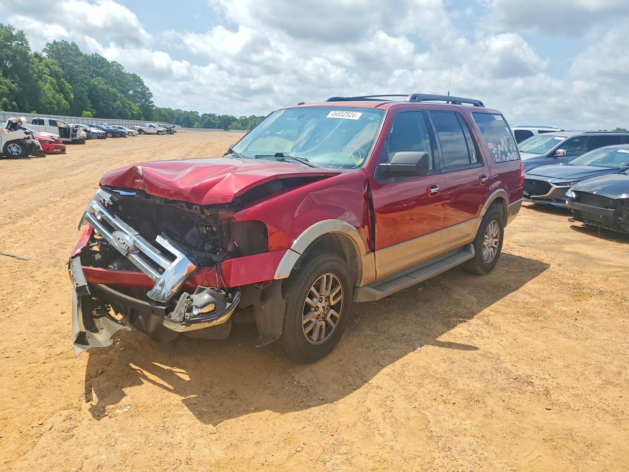 Salvage Ford Expedition Image