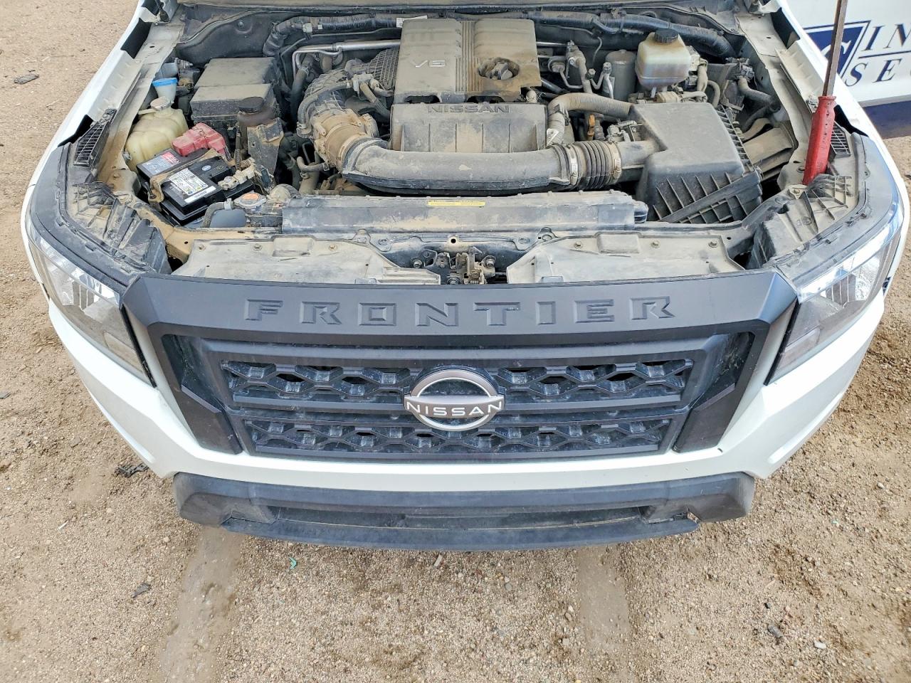 Nissan Frontier S