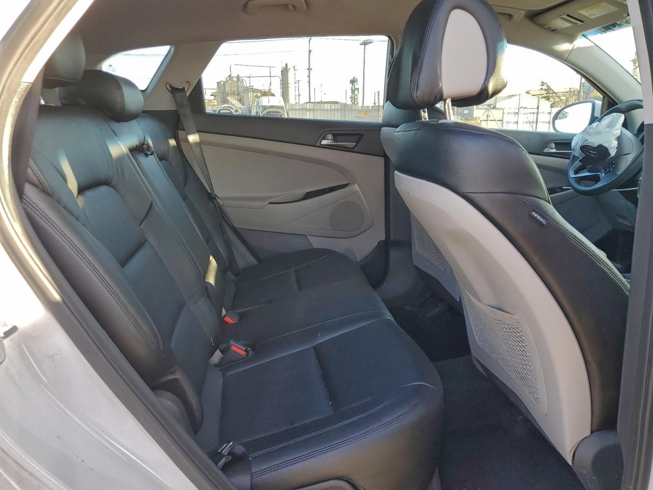 Hyundai TUCSON Sel