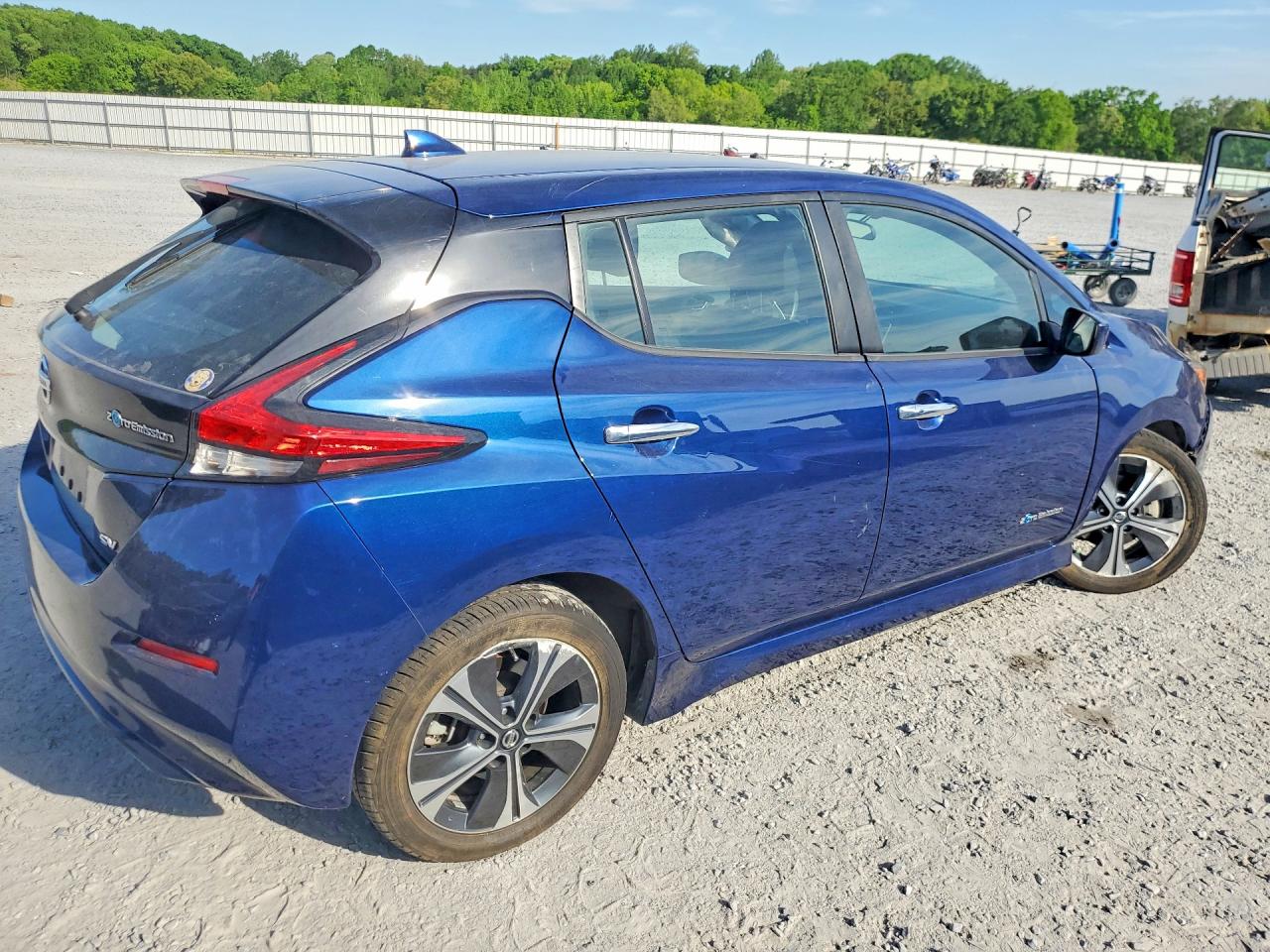 Nissan LEAF S