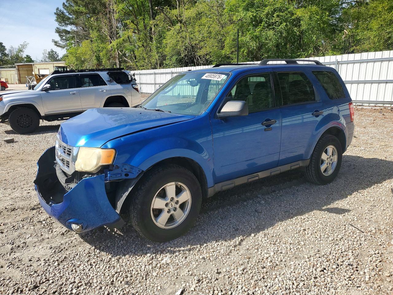 Salvage Ford Escape Image