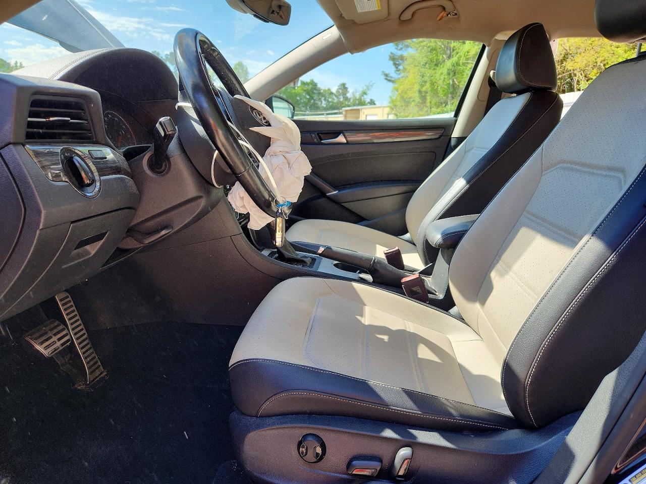 Volkswagen Passat R-line