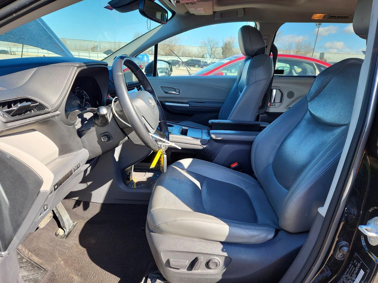 Toyota Sienna Limited 7-passenger