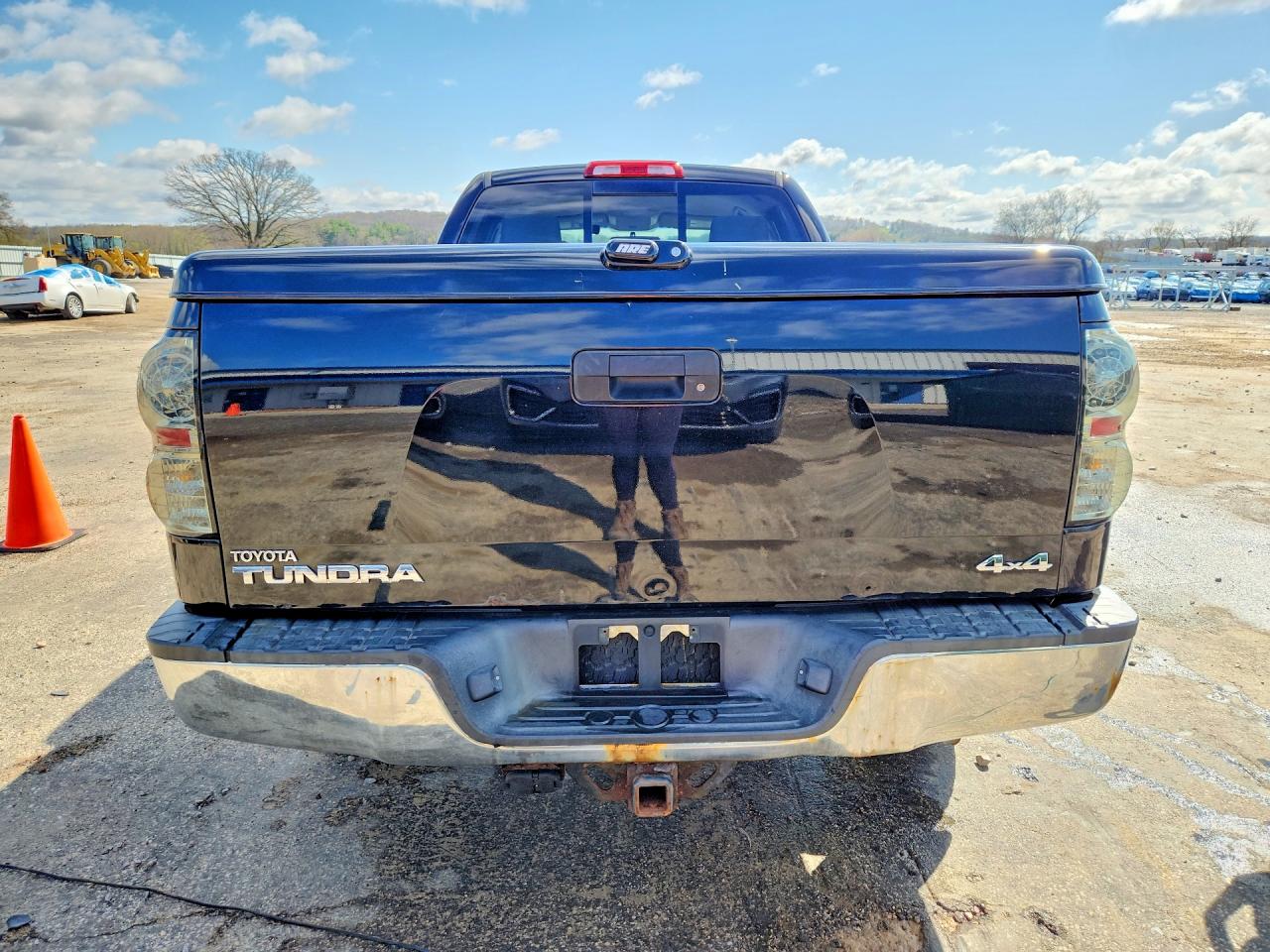 Toyota Tundra Double Cab Sr5