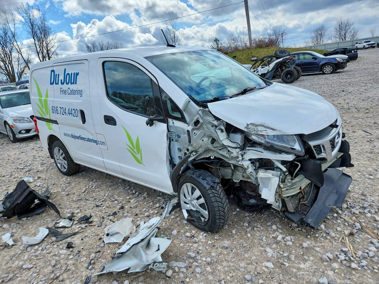 Nissan Nv Sv