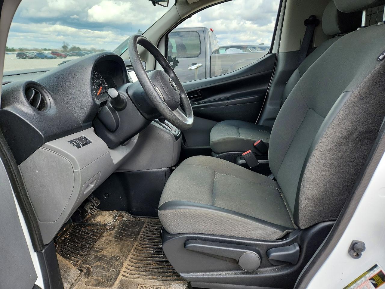 Nissan Nv Sv