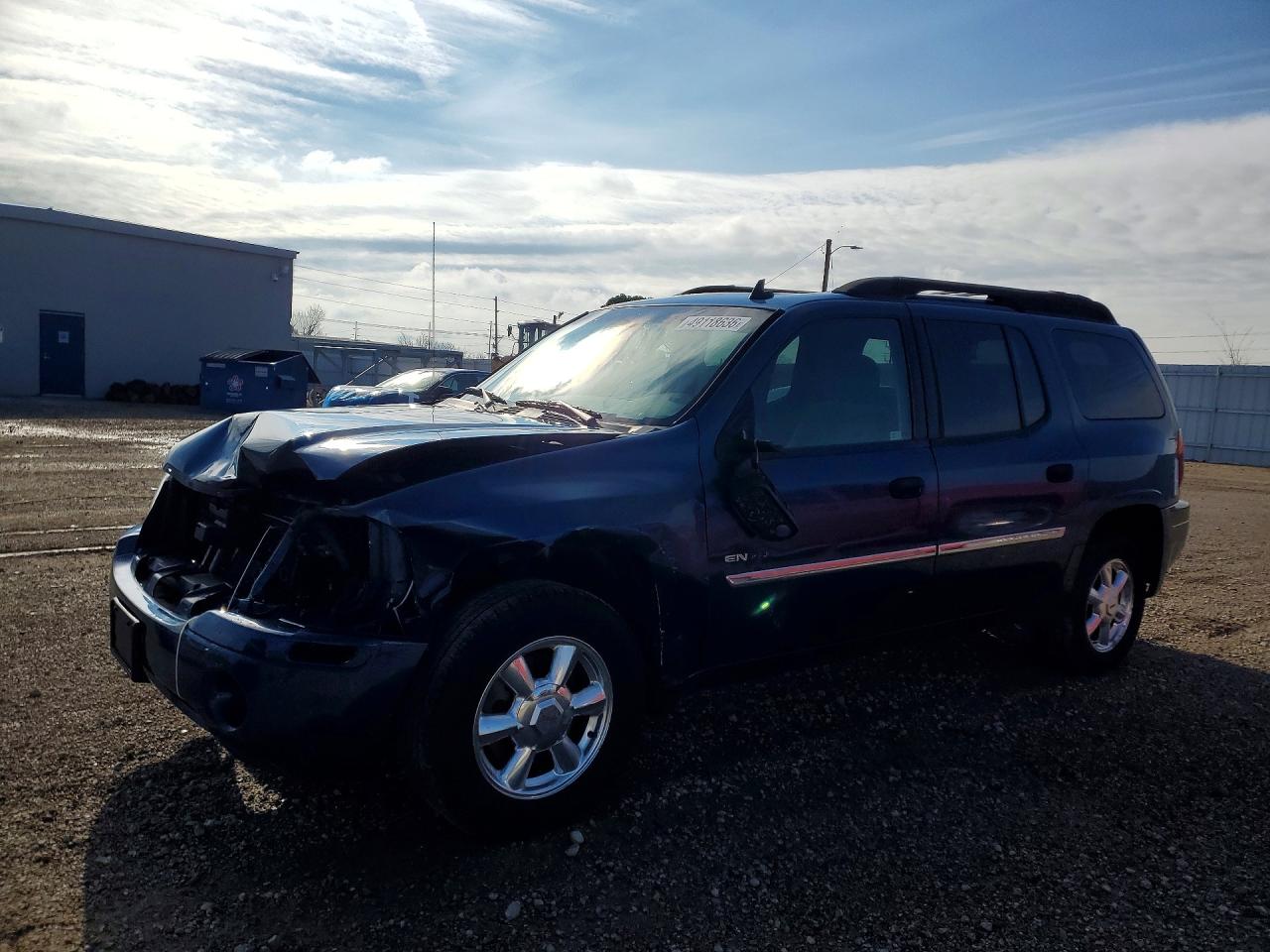 Salvage GMC Envoy Image