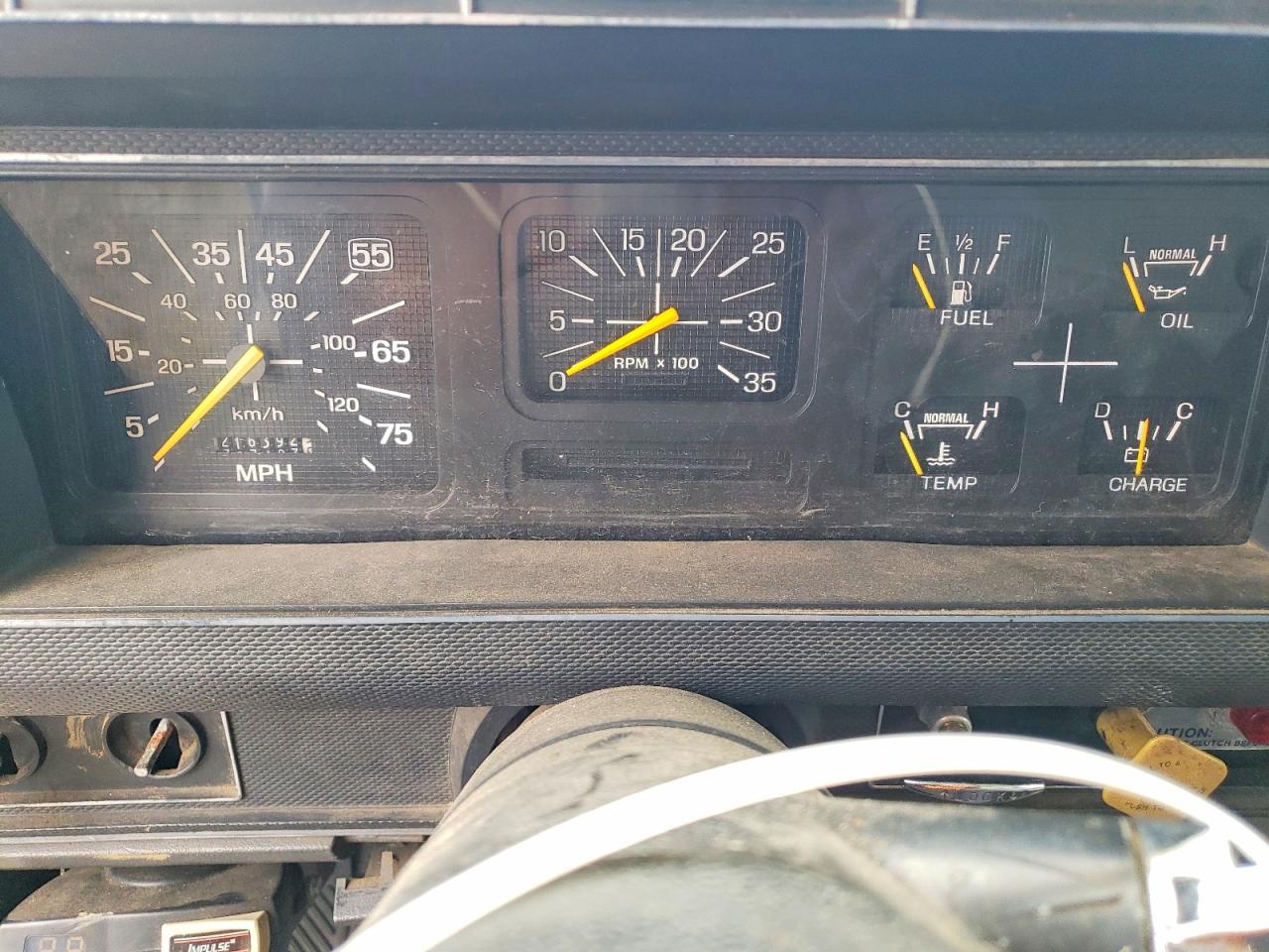 Ford F-700