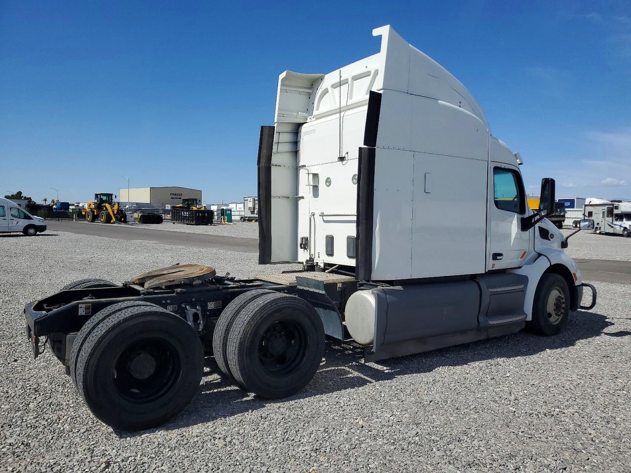 Peterbilt 579