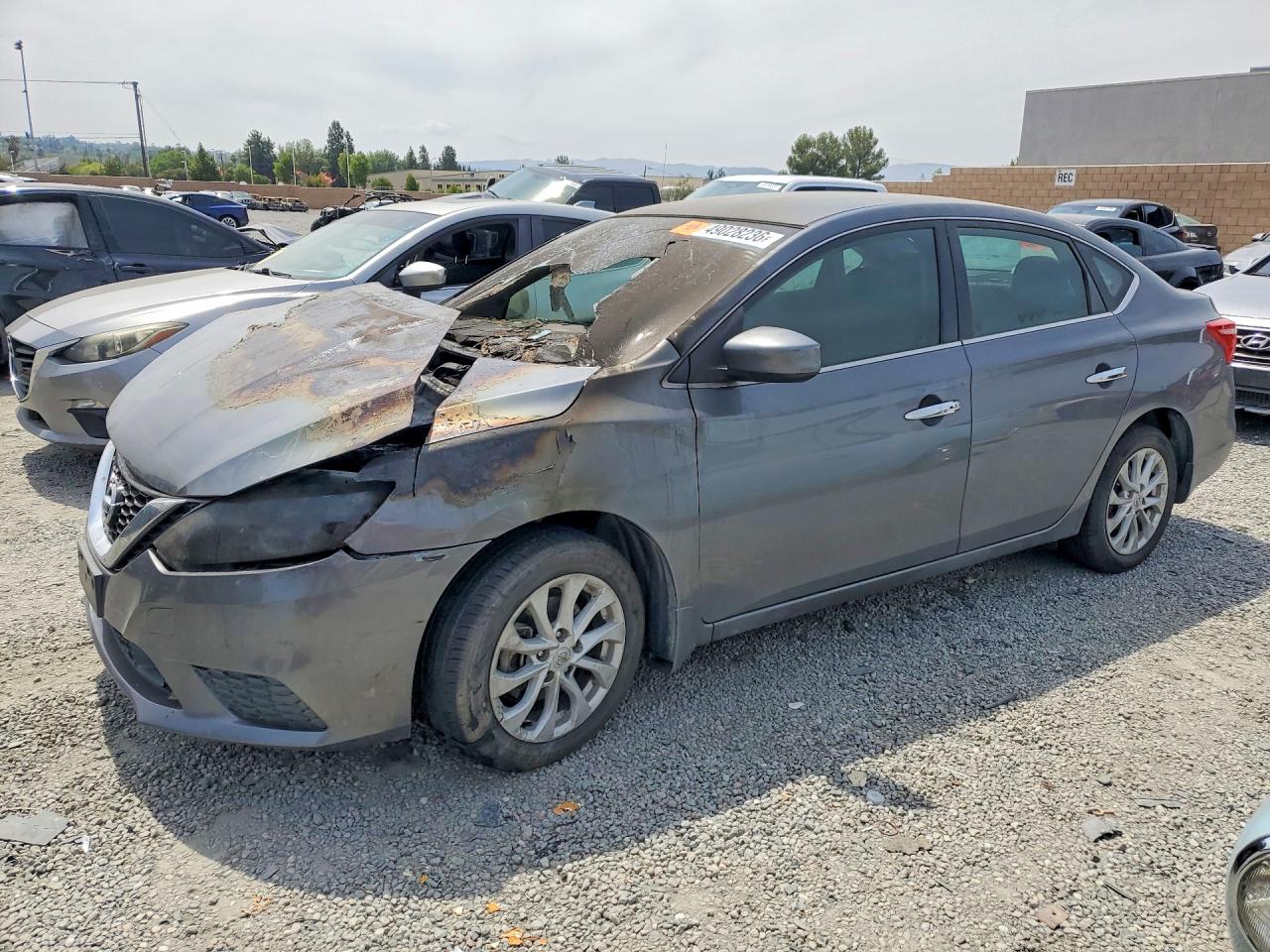 Salvage Nissan Sentra Image
