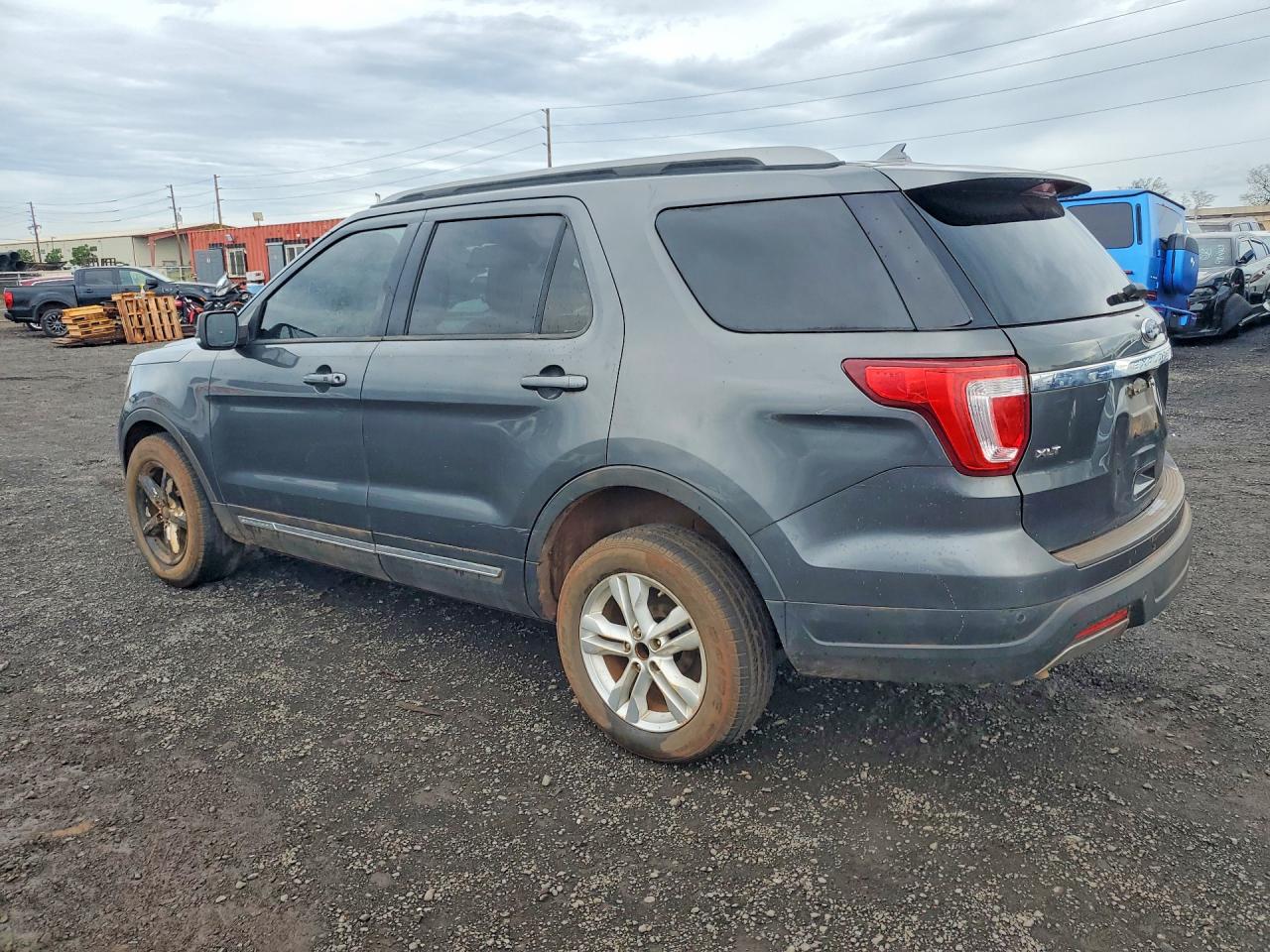 Ford Explorer Xlt