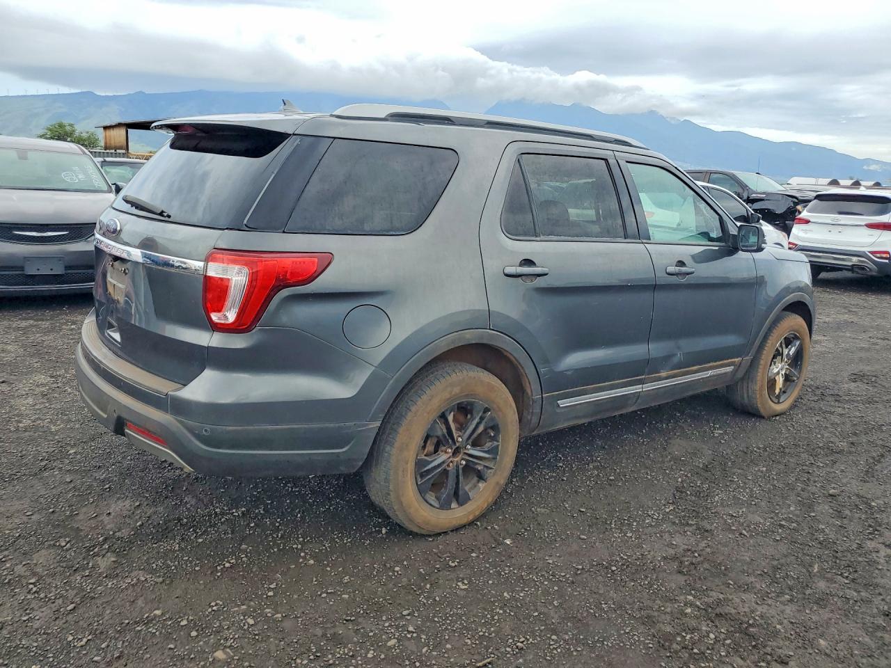 Ford Explorer Xlt