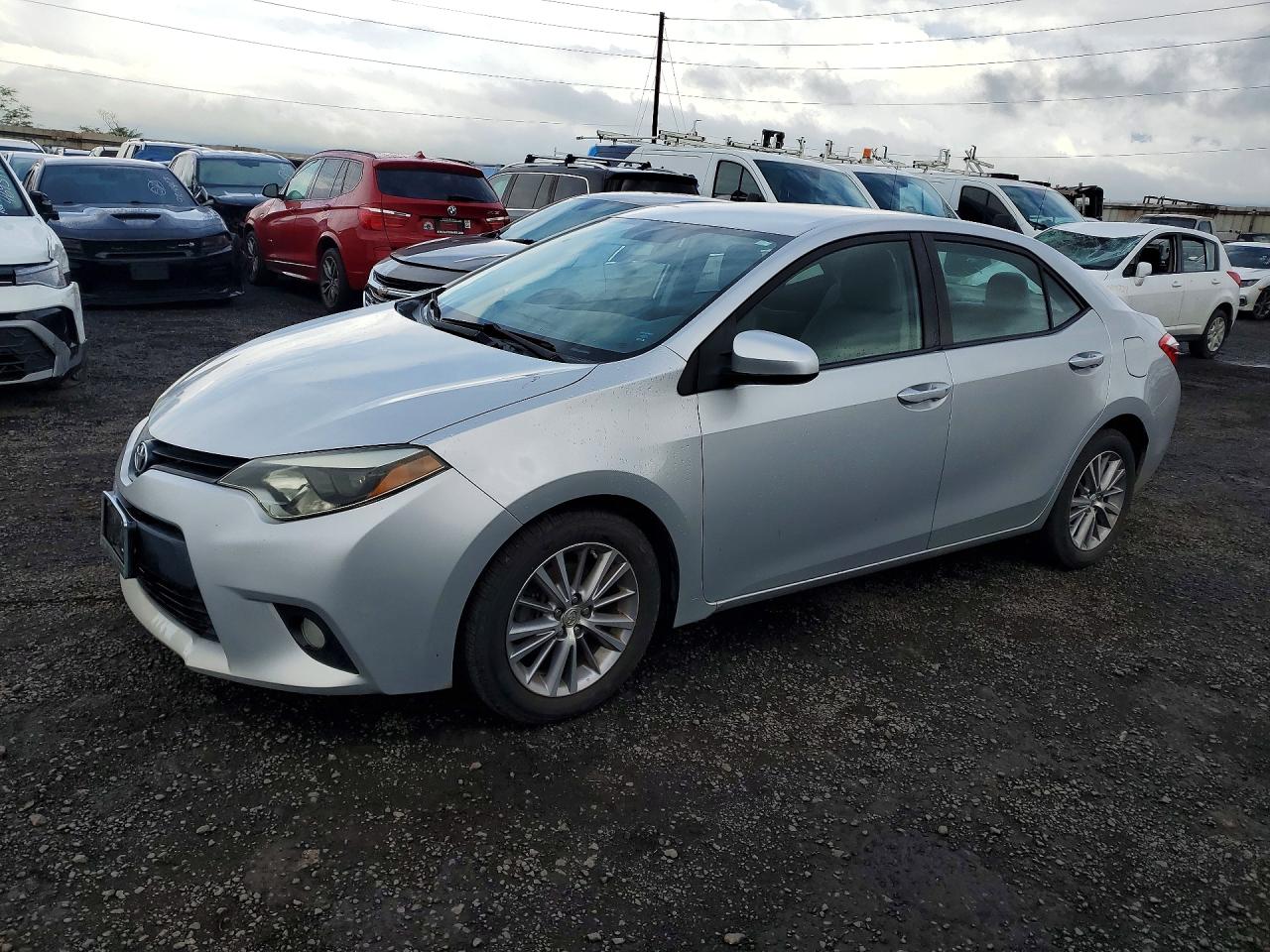 Salvage Toyota Corolla Image