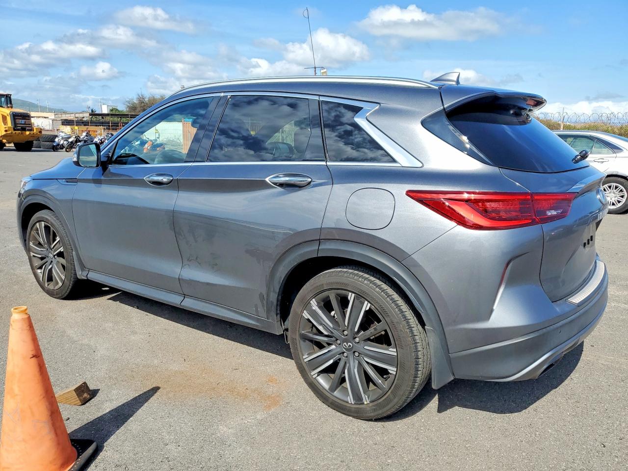 INFINITI Qx Luxe