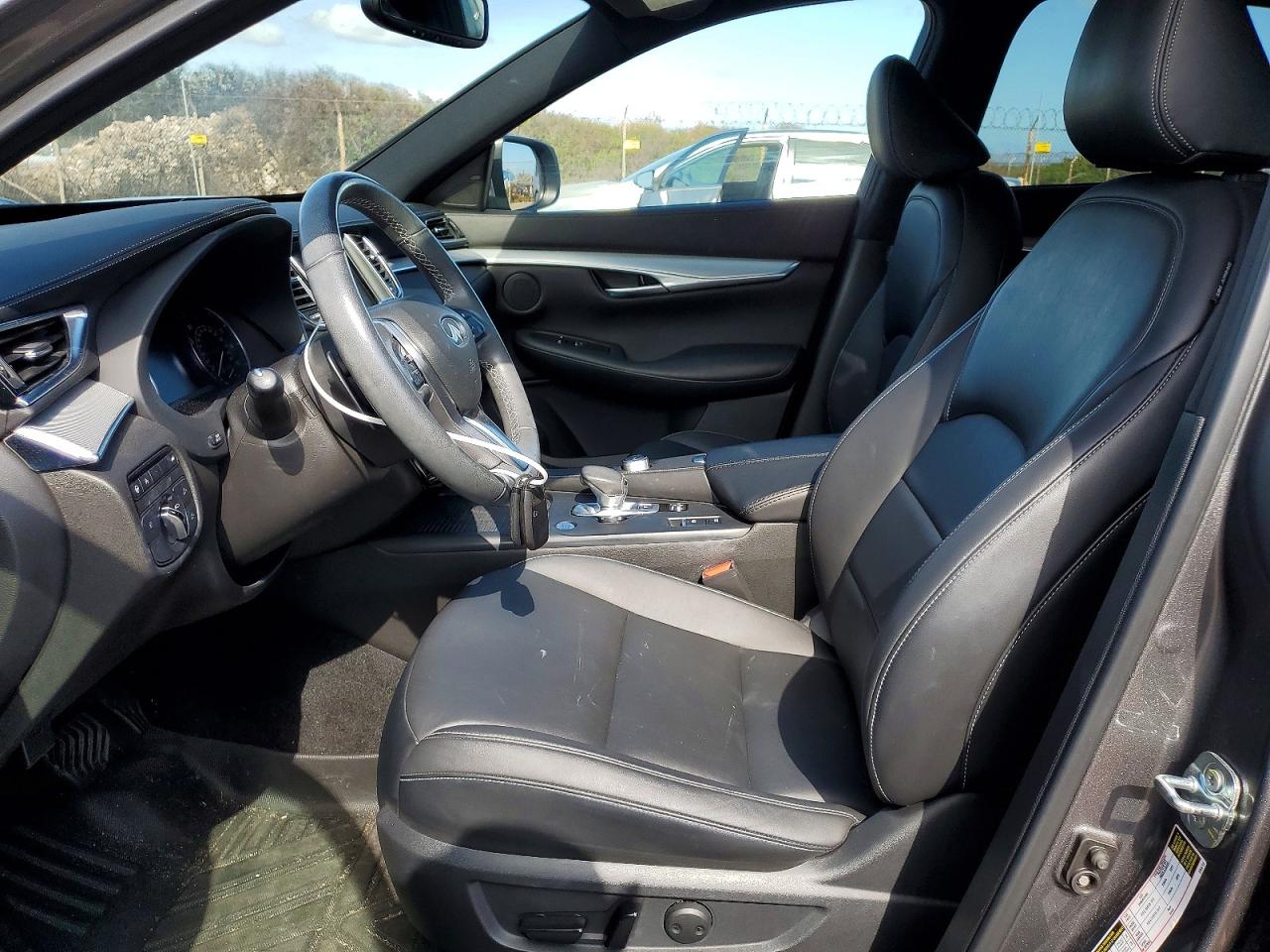 INFINITI Qx Luxe