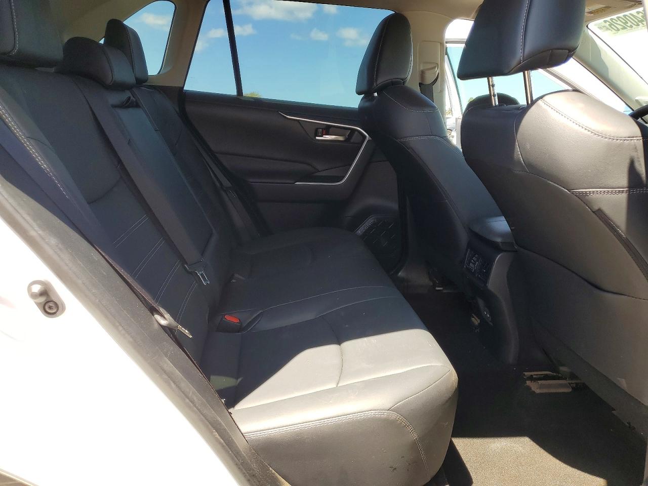 Toyota RAV4 Xle Premium