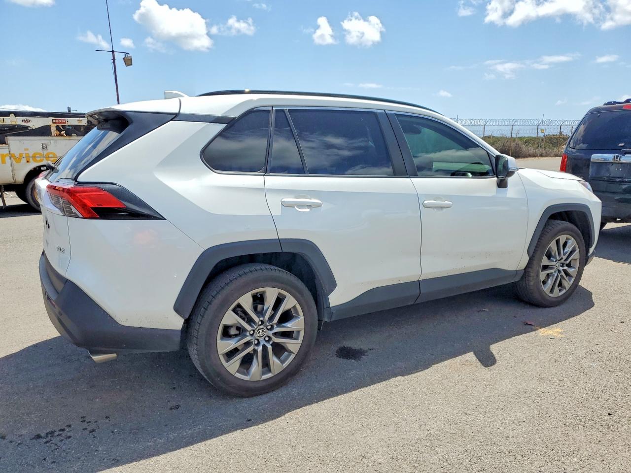 Toyota RAV4 Xle Premium