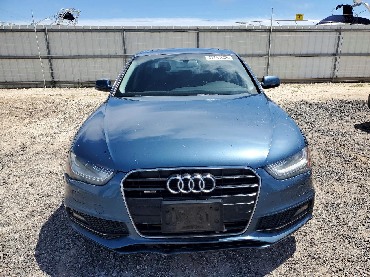 Audi A4 Premium