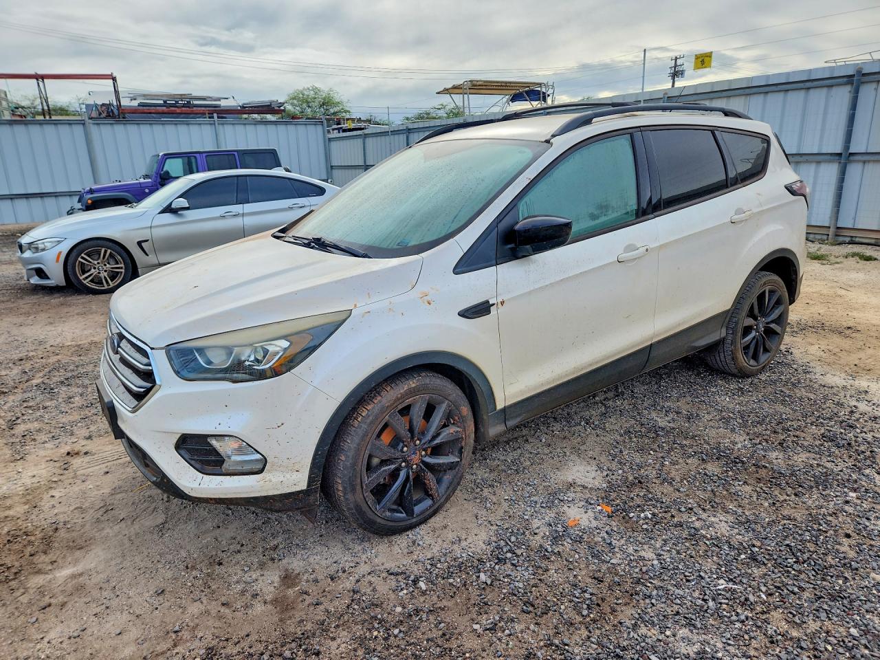 Salvage Ford Escape Image
