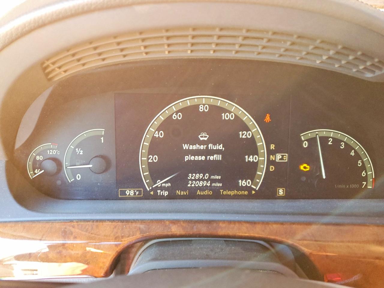Mercedes-Benz S-Class 550