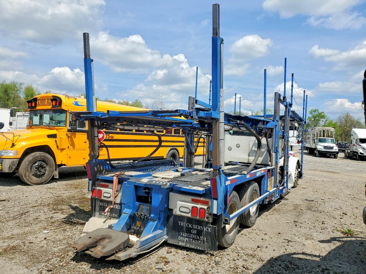 Peterbilt 365