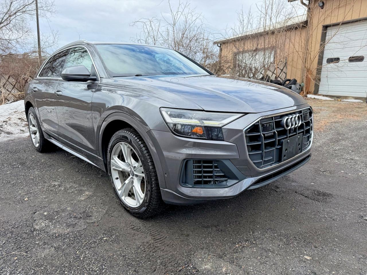 Salvage Audi Q8 Image