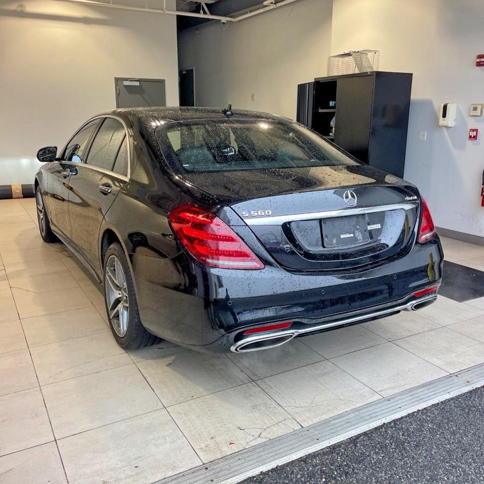 Mercedes-Benz S-Class 560 4matic