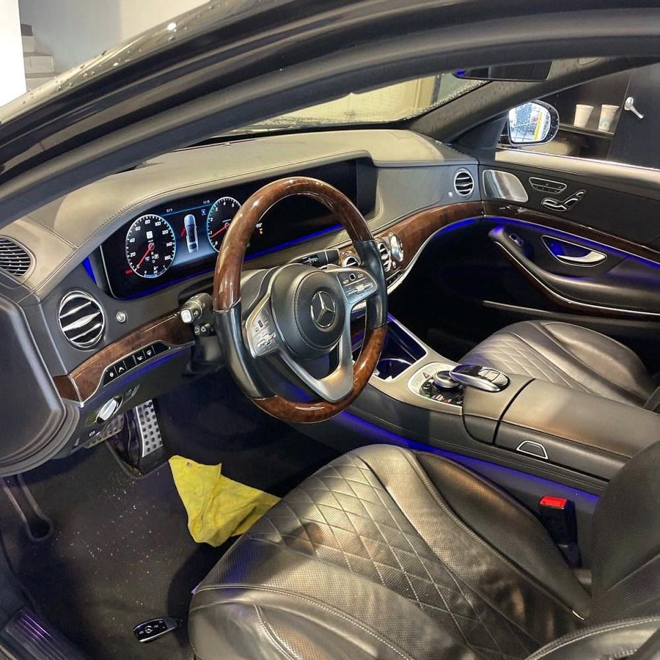 Mercedes-Benz S-Class 560 4matic