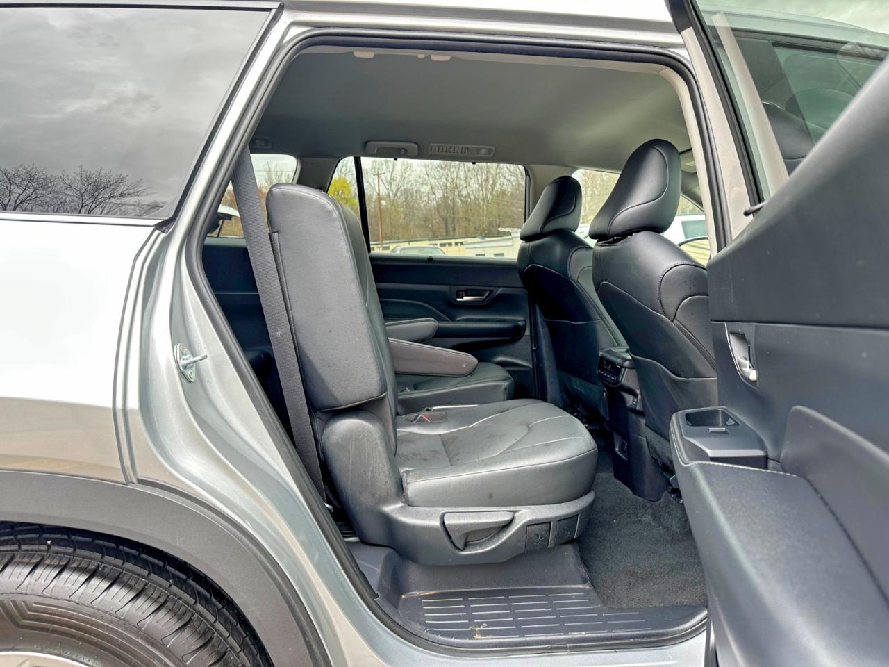 Toyota Grand High Xle