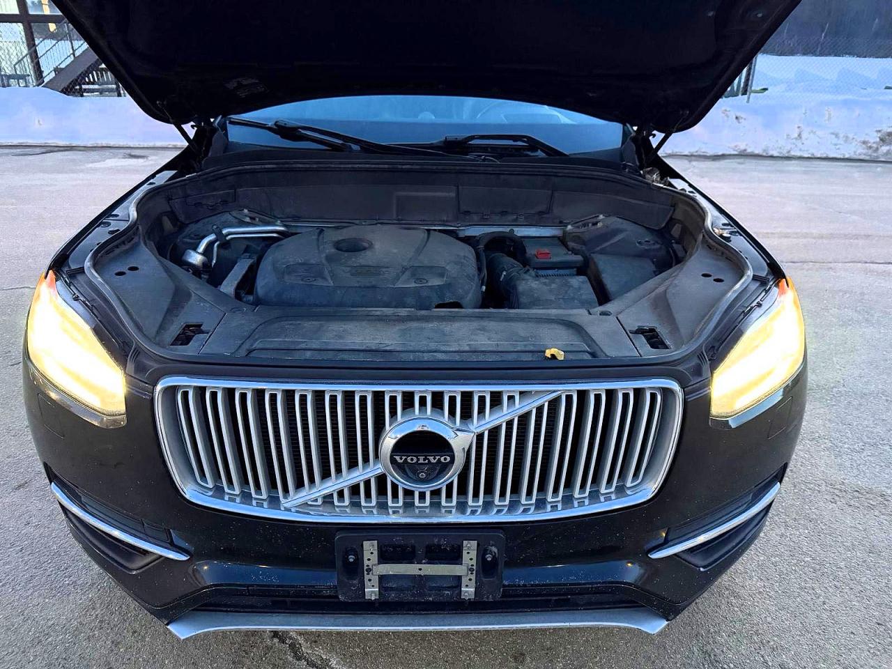 Volvo XC90 T6