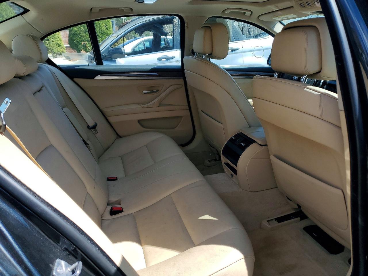 BMW 5 Series Xi