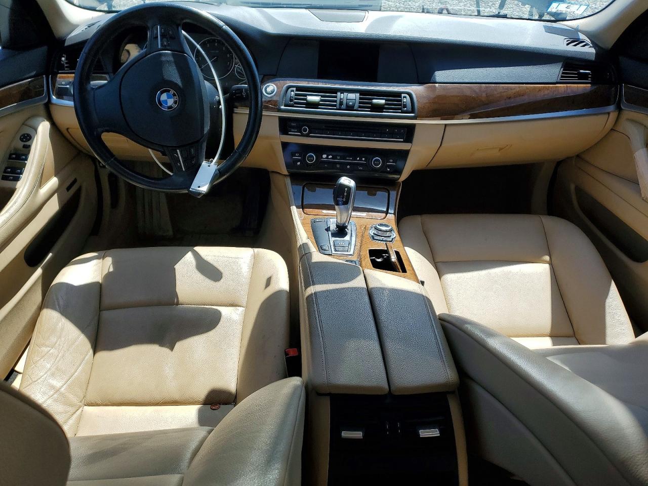 BMW 5 Series Xi
