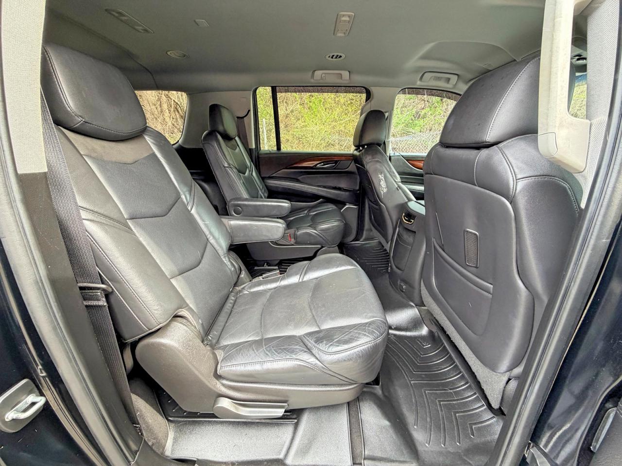 Cadillac Escalade Esv