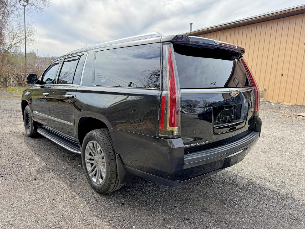 Cadillac Escalade Esv