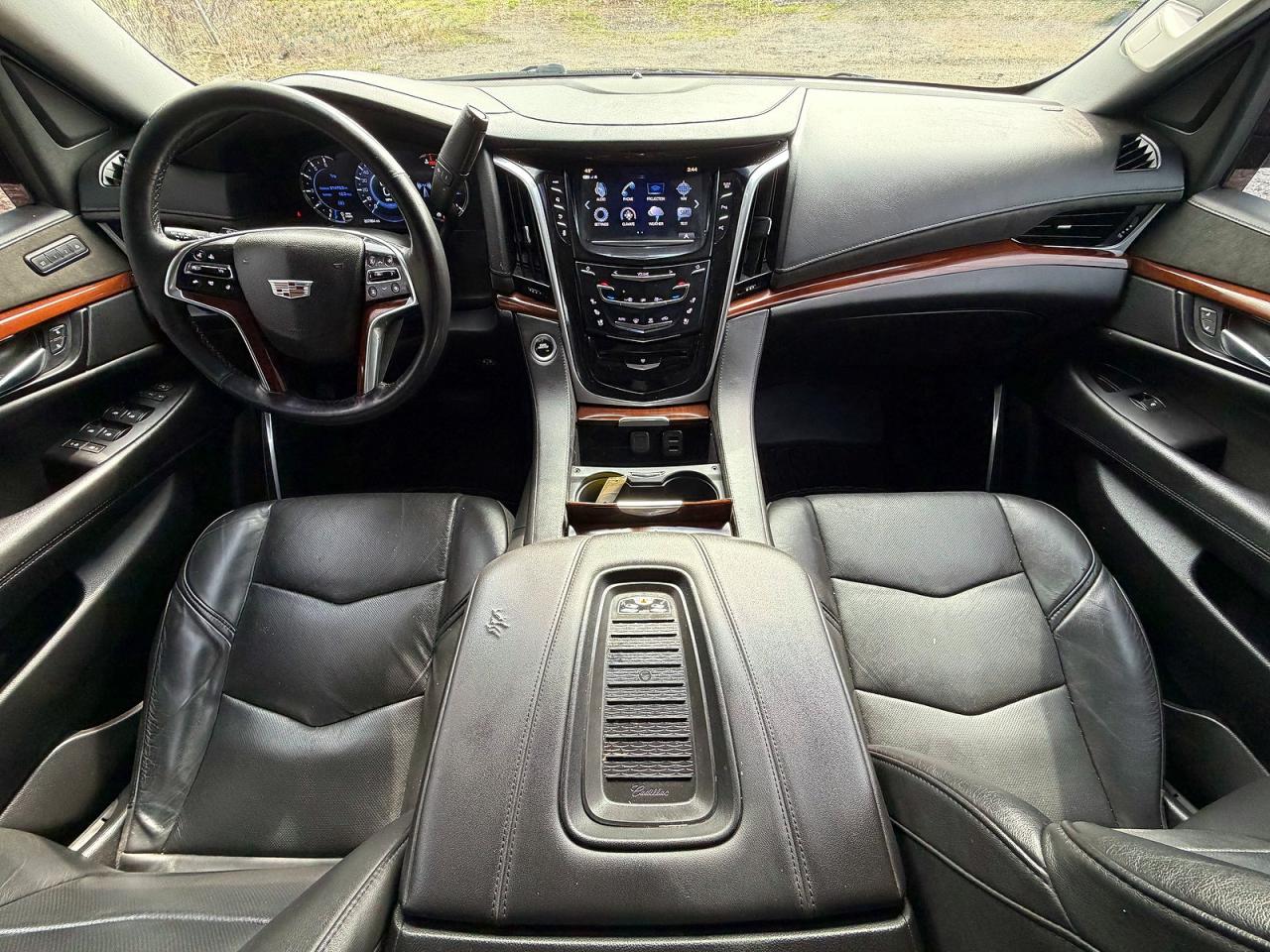 Cadillac Escalade Esv