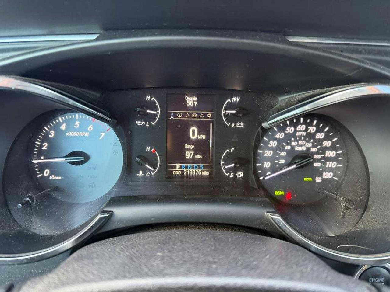 Toyota Sequoia Sr5
