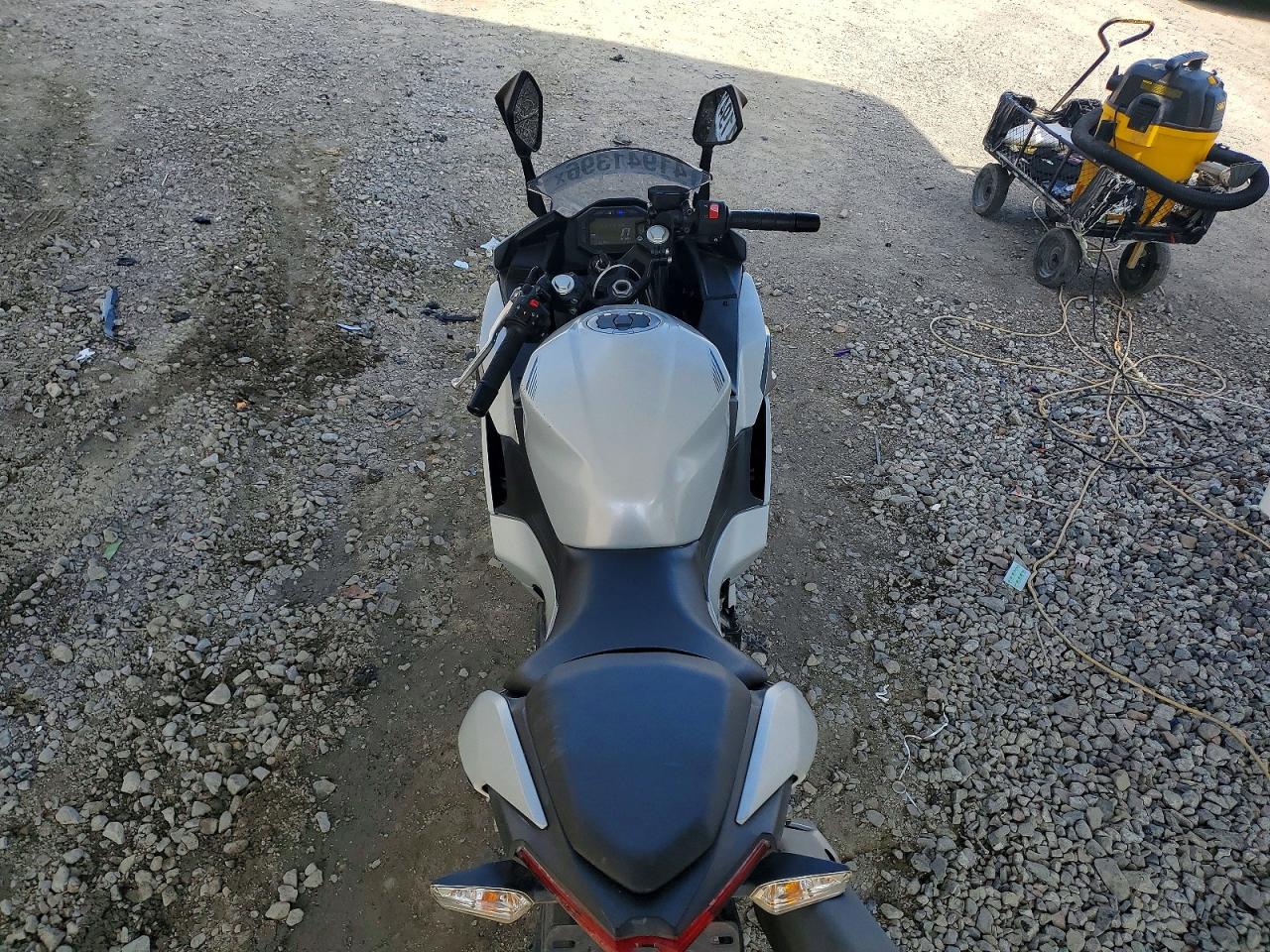 Kawasaki Ex H