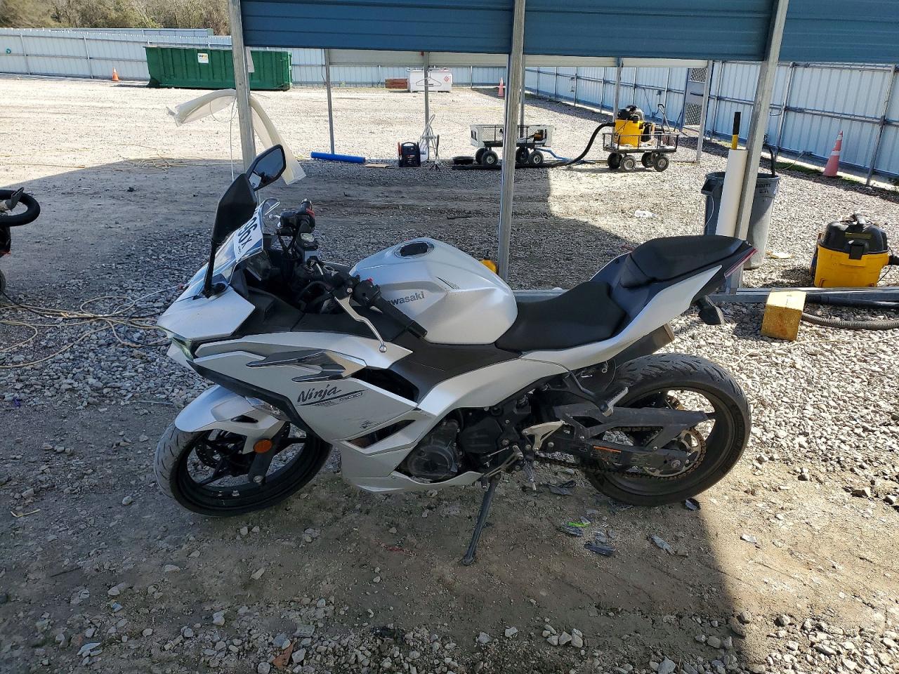 Kawasaki Ex H