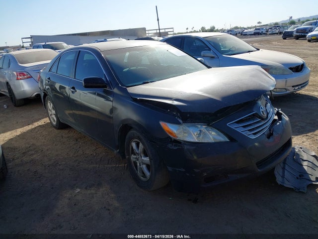 Salvage Toyota Camry Image